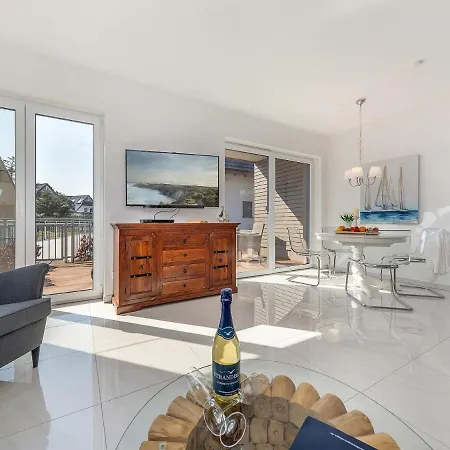 Strandwiese Windsegler Apartment *
